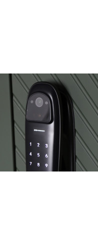 Стальная дверь "Vertu" с зеркалом (биометрический замок) Стальная дверь "Vertu" с зеркалом (биометрический замок)
